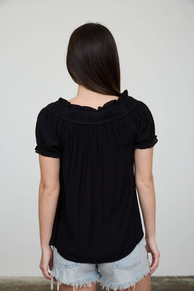 RUFFLED BOAT NECK FRONT TIE PUFF SLEEVE TOP