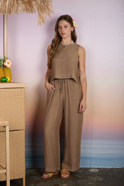 TEXTURED SIDE TIE SLEEVELESS CROP TOP