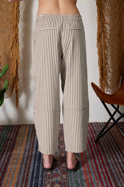 STRIPE POCKET DETAIL WIDE LEG PANTS