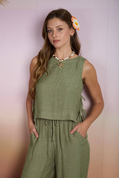 TEXTURED SIDE TIE SLEEVELESS CROP TOP