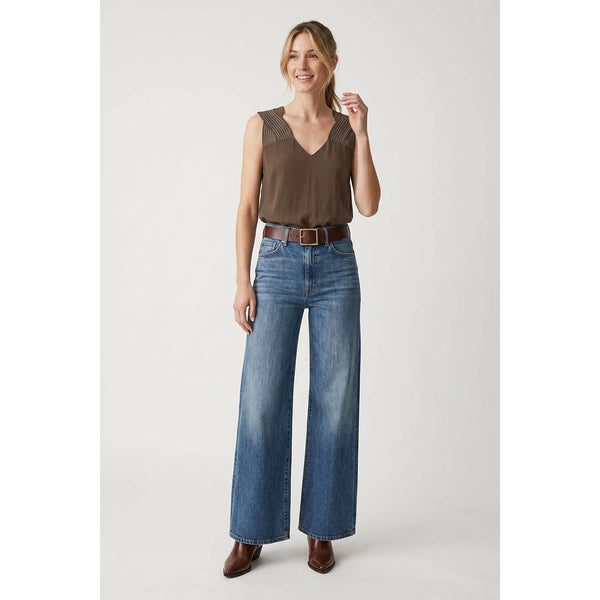 Stitch Detail V-neck Sleeveless Top