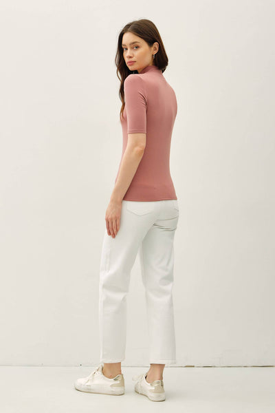 SHORT SLEEVE MOCKNECK KNIT TOP