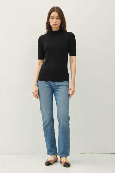 SHORT SLEEVE MOCKNECK KNIT TOP