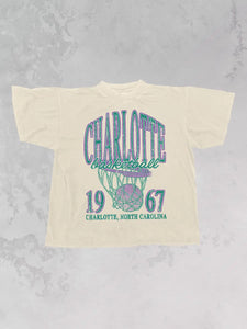 90's Vintage Charlotte Basketball Oversized Tshirt- Ivory