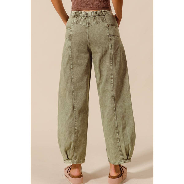 MINERAL WASHED MID RISE BARREL SHAPE PANTS