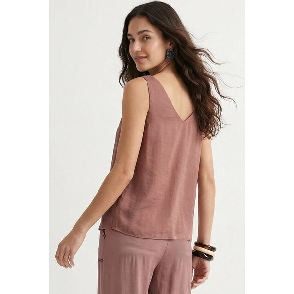 Classic V-neck Tank Top With Strap Accent