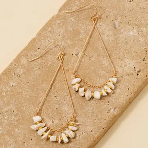 Chip Stone Beads Triangle Dangle Earrings
