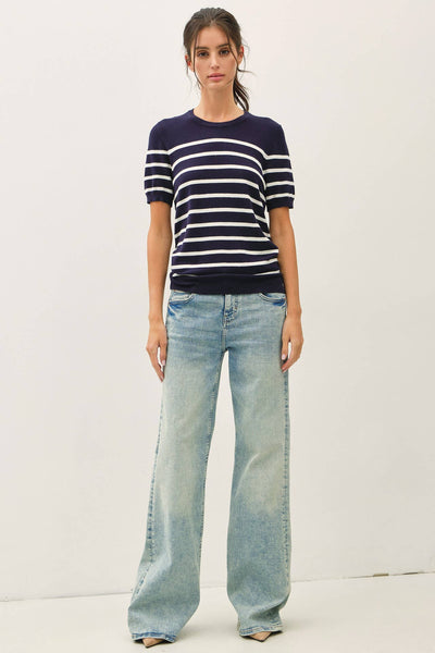 CLASSIC CUT STRIPED SHORTSLEEVE SWEATER TOP